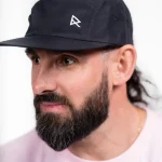 Camper-Kappe in Schwarz