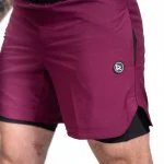 Hybrid-Shorts für Herren in der Farbe Plum
